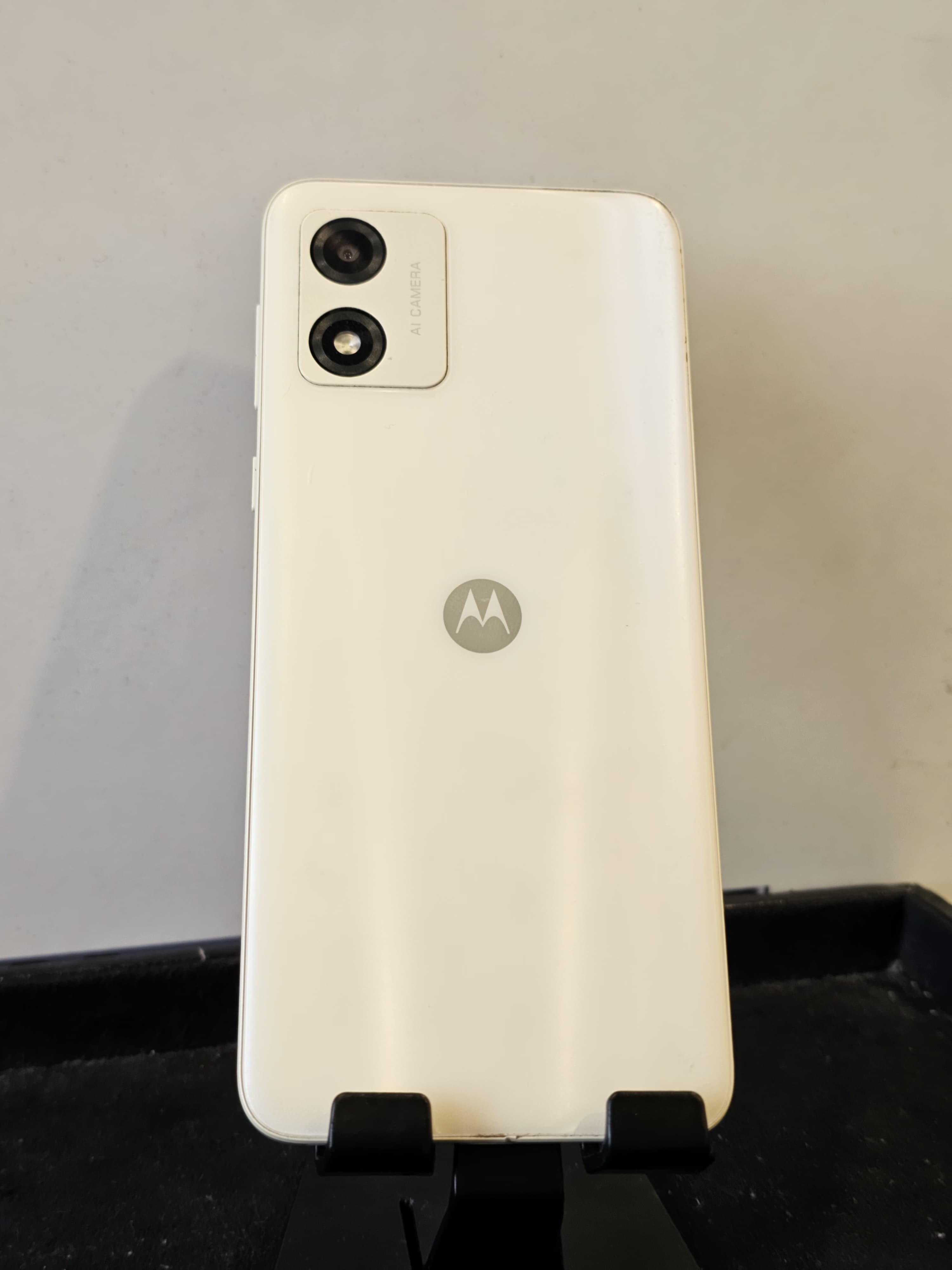 REFURBISHHED MOTOROLA E13 64GB